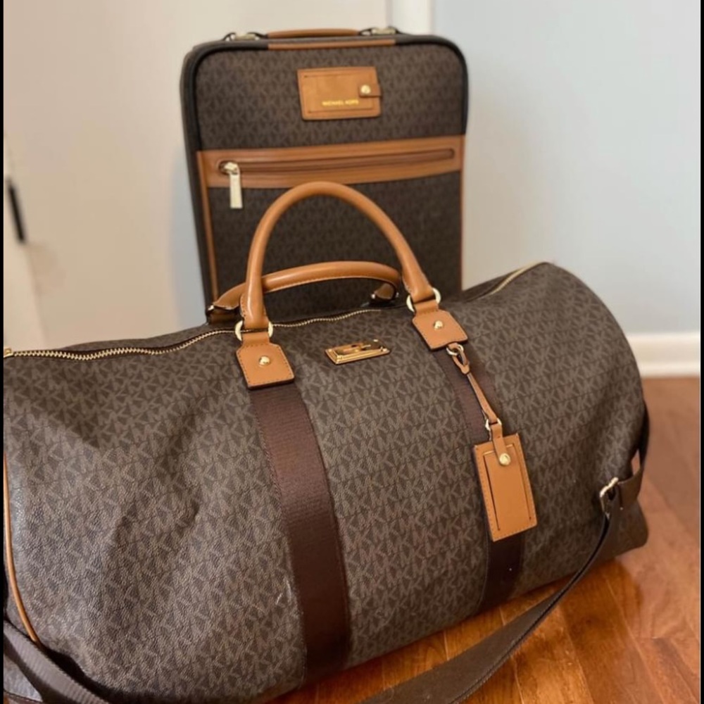 Michael Kors Luggage Set